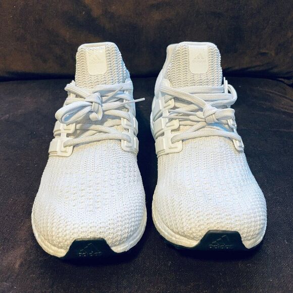 NEW Adidas UltraBoost 4.0 DNA Cloud White Men\'s Size 8.5 (MSRP:$190)